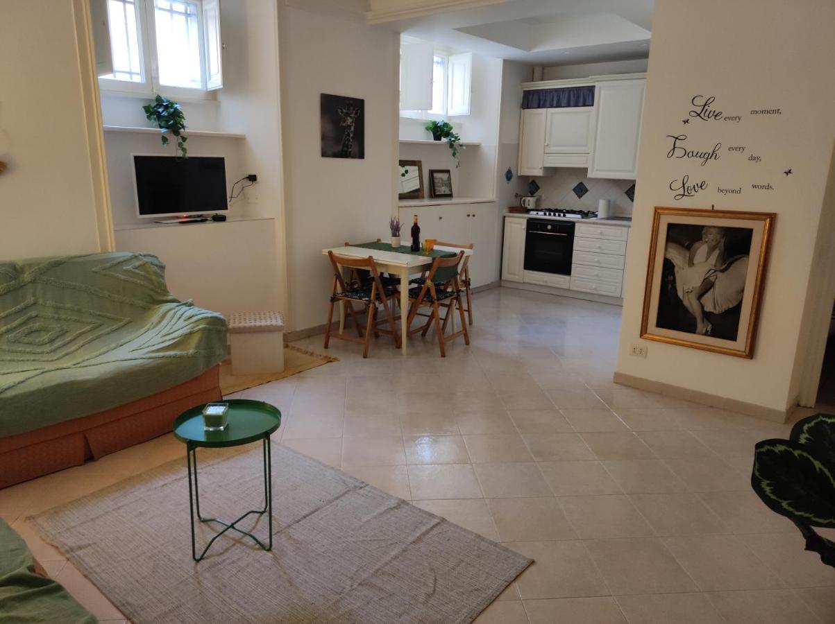 Apartament House For Families And Friends Rzym Zewnętrze zdjęcie